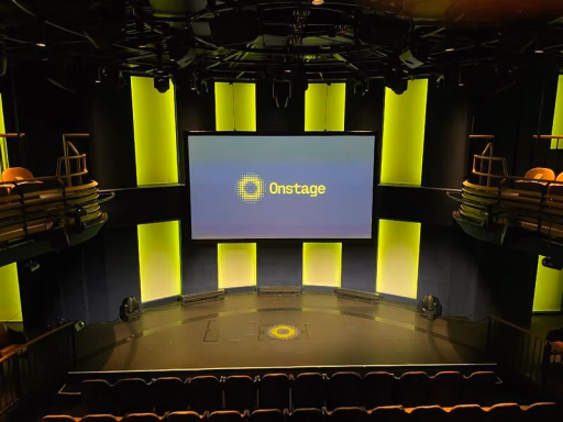 The Onstage stage and house screen at the W25 demo day.